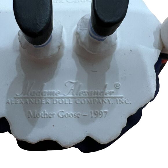 1997 Mother Goose Hallmark Miniatures 1”Madame Alexander Raggedy Ann & Andy, Mo - Picture 8 of 9